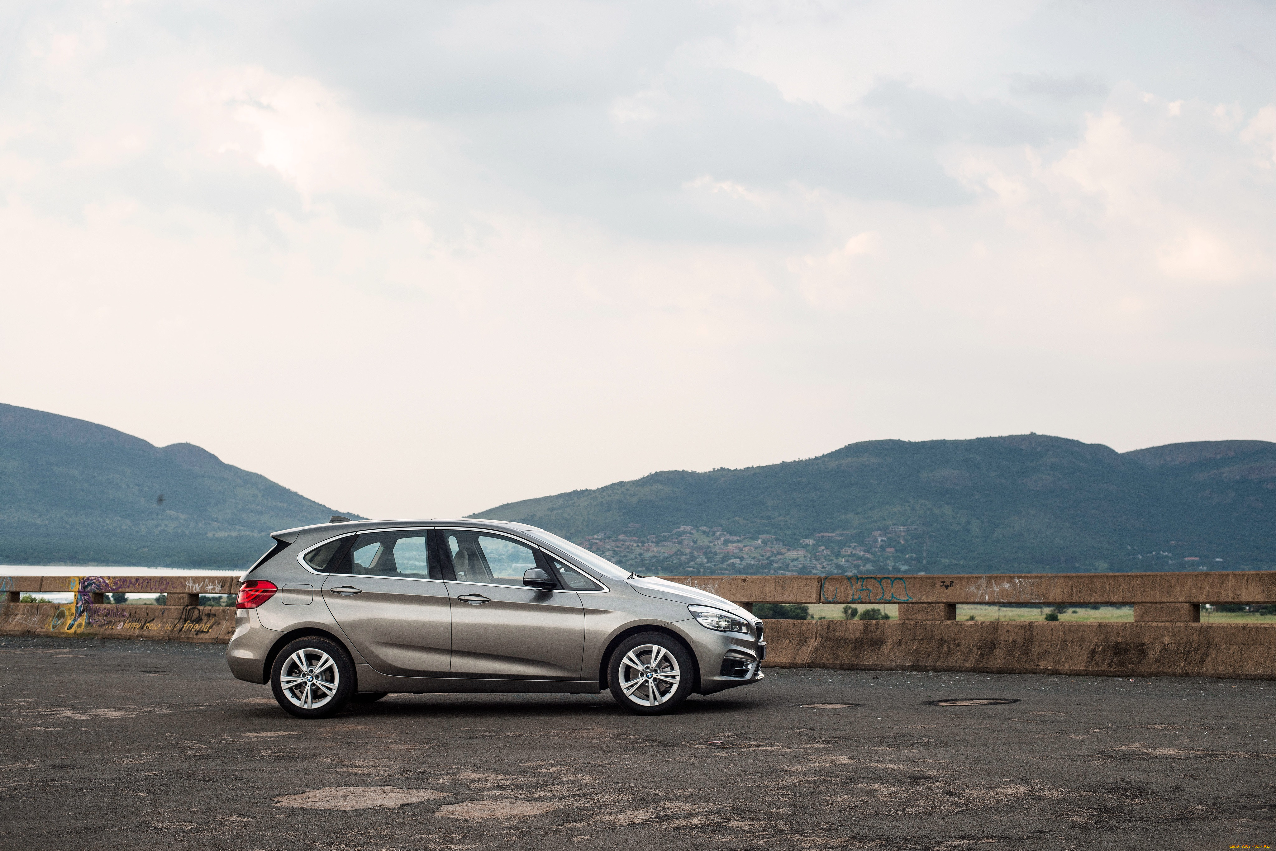 , bmw, f45, tourer, active, 218i, 2015, za-spec, line, luxury